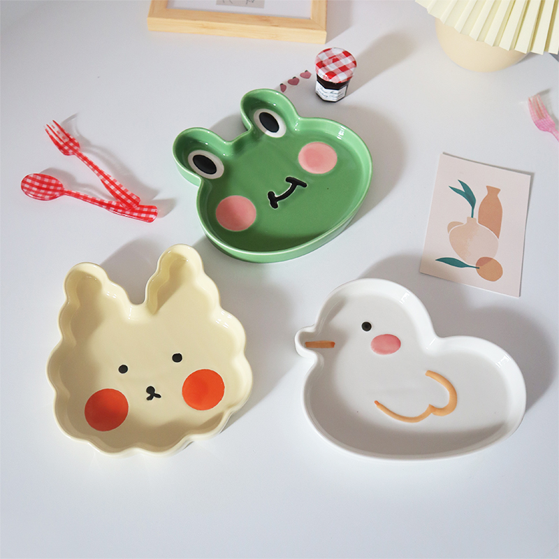 餐盘日式创意卡通动物盘子可爱儿童水果家用盘
