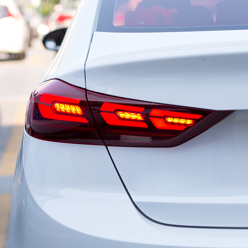 领动尾灯适用于现代总成改装led3c流光转向尾灯总成