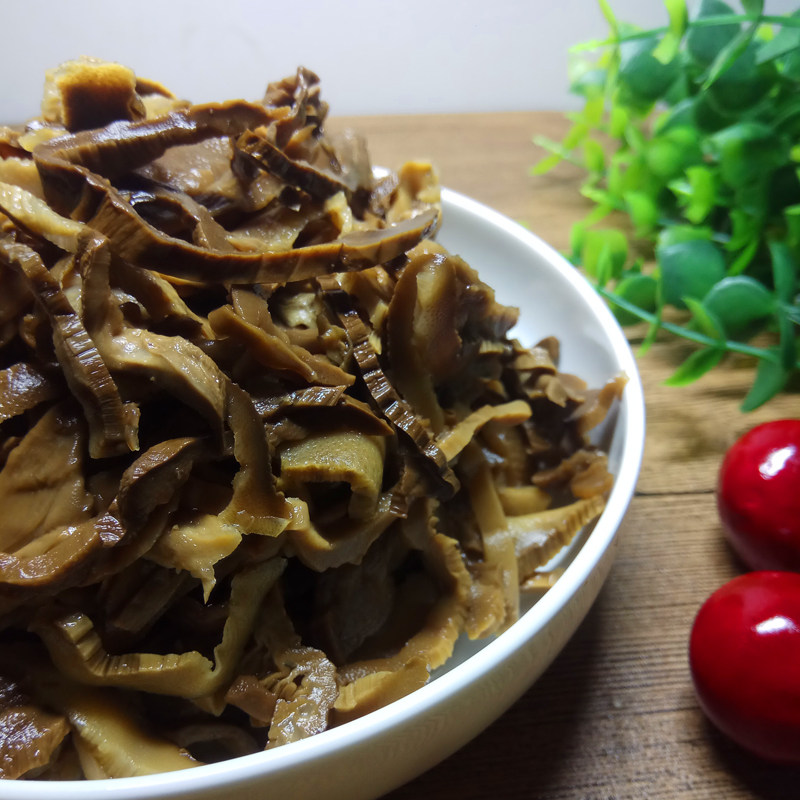 江西特产新鲜竹笋香腊油焖烟笋纯湿水煮清水笋类制品