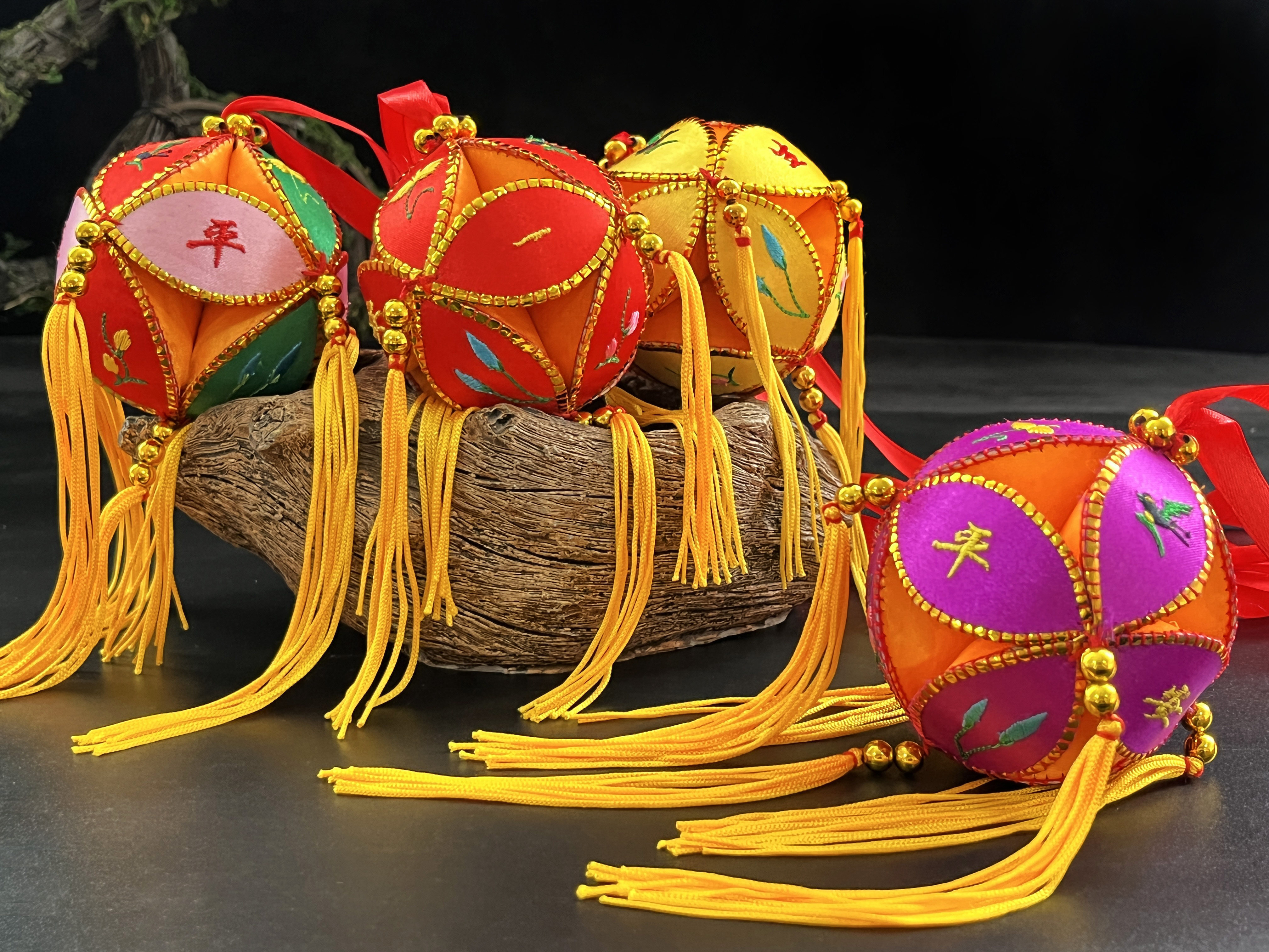 6cm三月三绣球广西壮族靖西旧州手工民族工艺品汽车壮绣