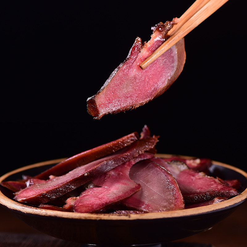 腊猪舌头重庆永川特产梳妆台450g四川烟熏口条腌肉