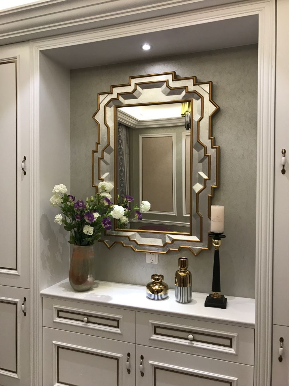 方形梳妆镜壁挂新古典镜子装饰镜后现代风格玄关镜浴室镜化妆镜