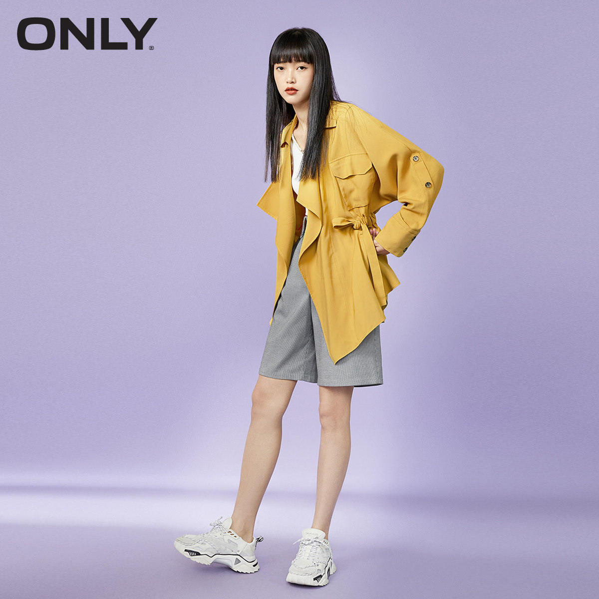 only2021春秋新款抽绳系带收腰口袋薄款外套120336019风衣