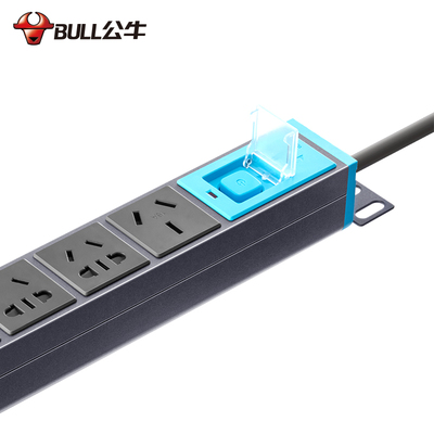公牛机柜插座pdu多功能电源插线板插排防雷8位机房16a大功率插板