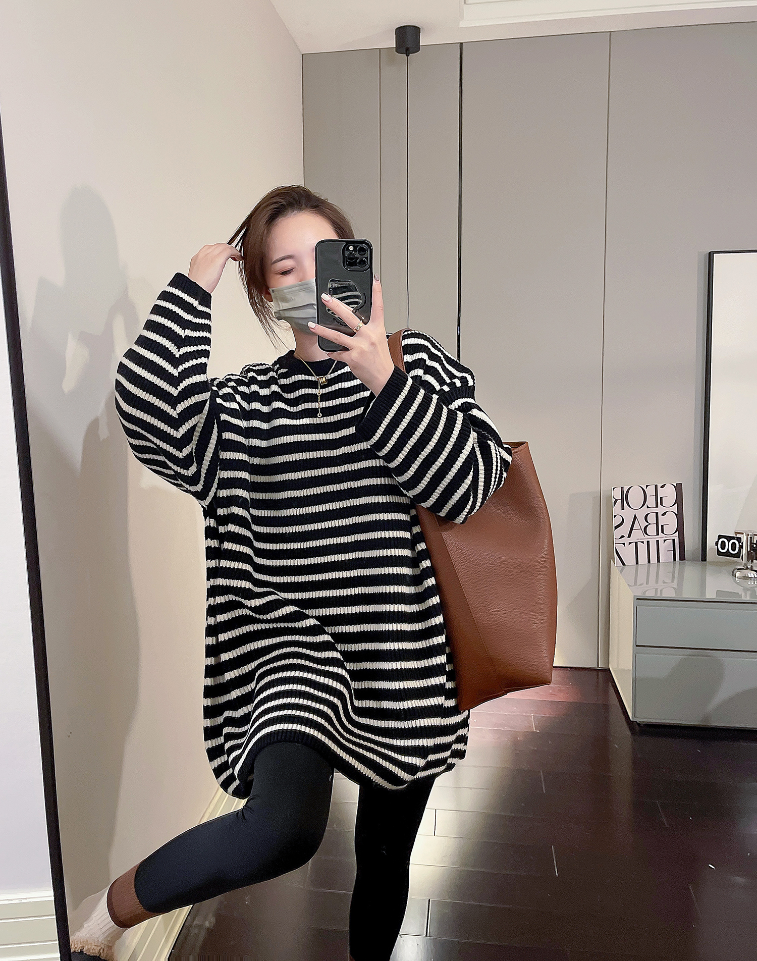 黑白条纹针织衫秋冬2022新款慵懒宽松通勤百搭毛衣