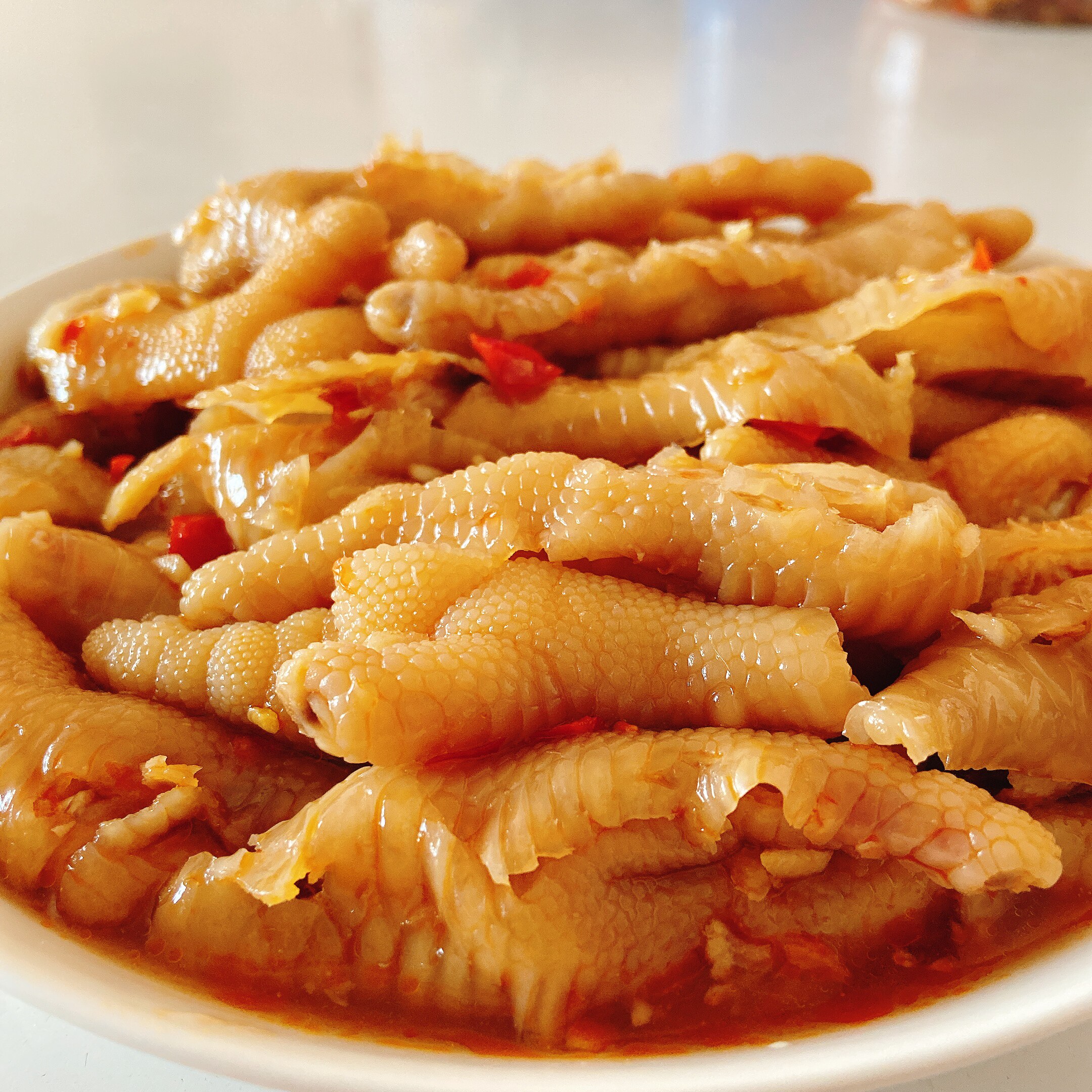 网红酸辣柠檬无骨鸡爪泡椒凤爪袋装去骨即食鸡肉零食