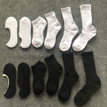 ຖົງຕີນຝ້າຍບໍລິສຸດຂອງຜູ້ຊາຍແລະແມ່ຍິງສັ້ນຍາວສີດໍາແລະສີຂາວກາງສູງ socks ຖົງຕີນບ້ວງ