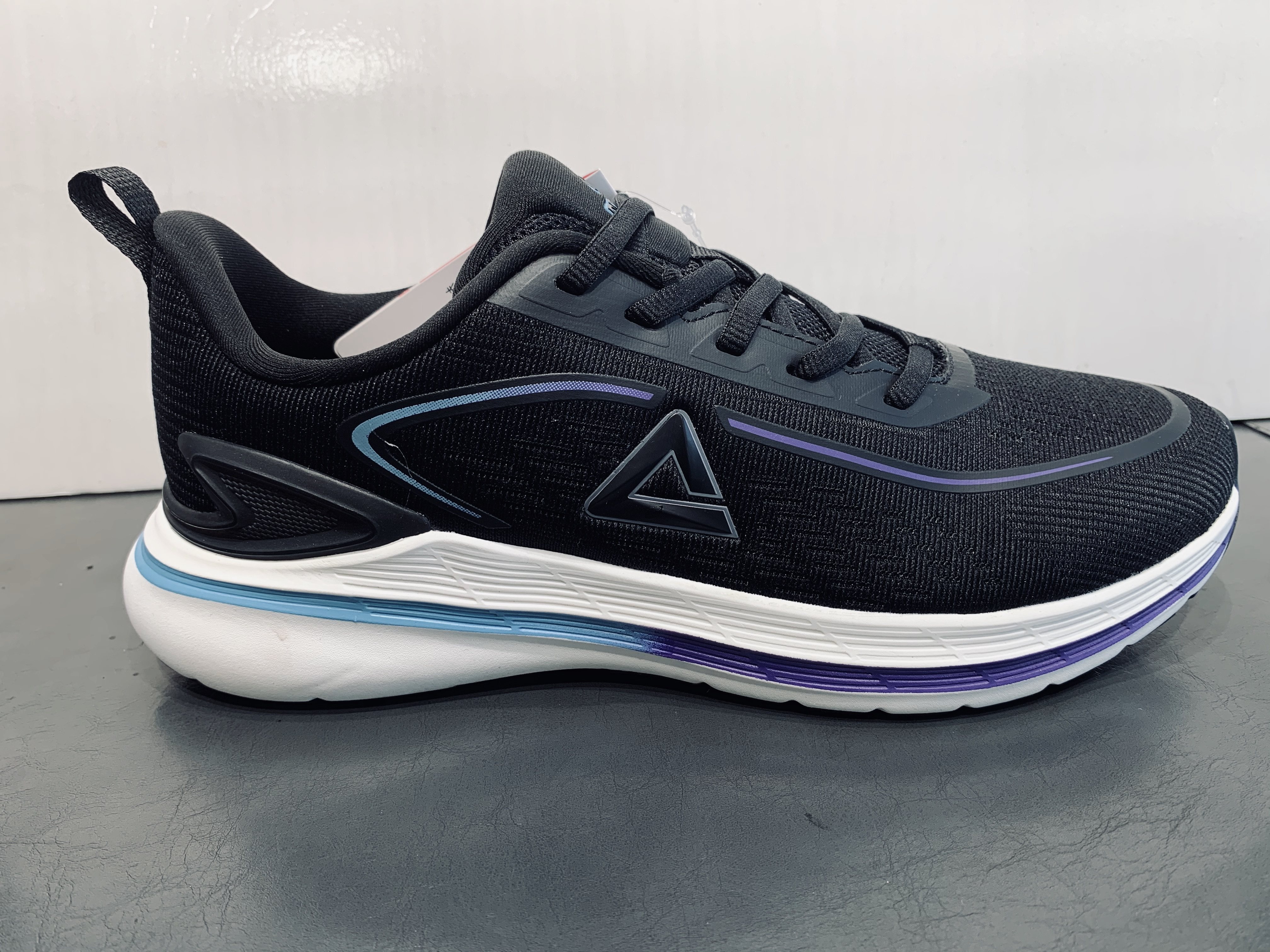 轻逸匹克跑鞋2022秋季新款薄款缓震防滑透气跑步鞋