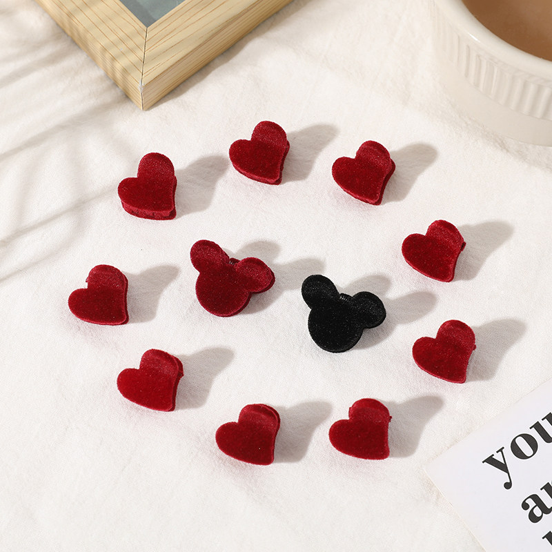 白鹿同款发夹红色丝绒爱心小抓夹女迷你刘海发饰