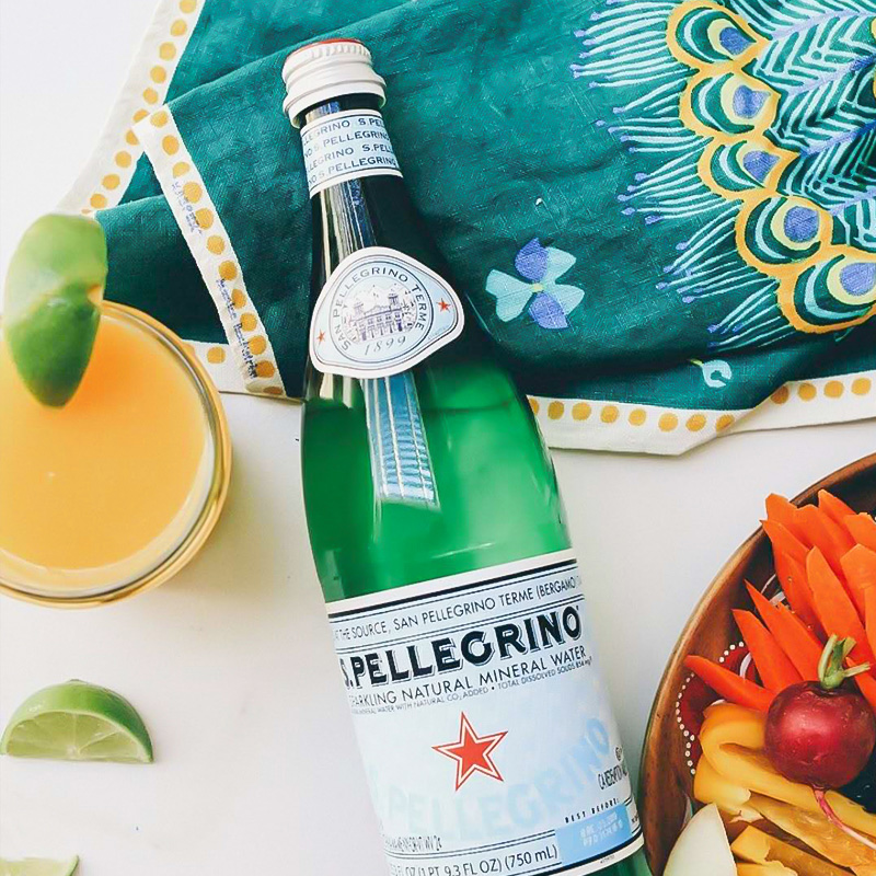 圣培露气泡水意大利苏打水充气矿泉水250ml24瓶整箱无糖碱性水