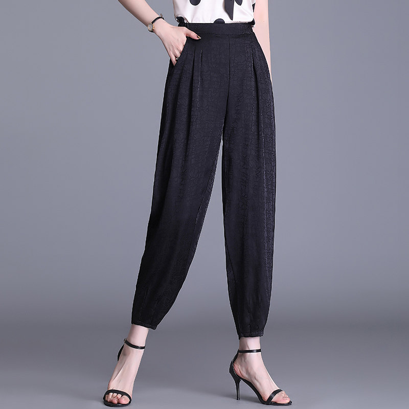 2021年夏季新款醋酸缎面灯笼裤女中年妈妈宽松黑色薄款小脚休闲裤