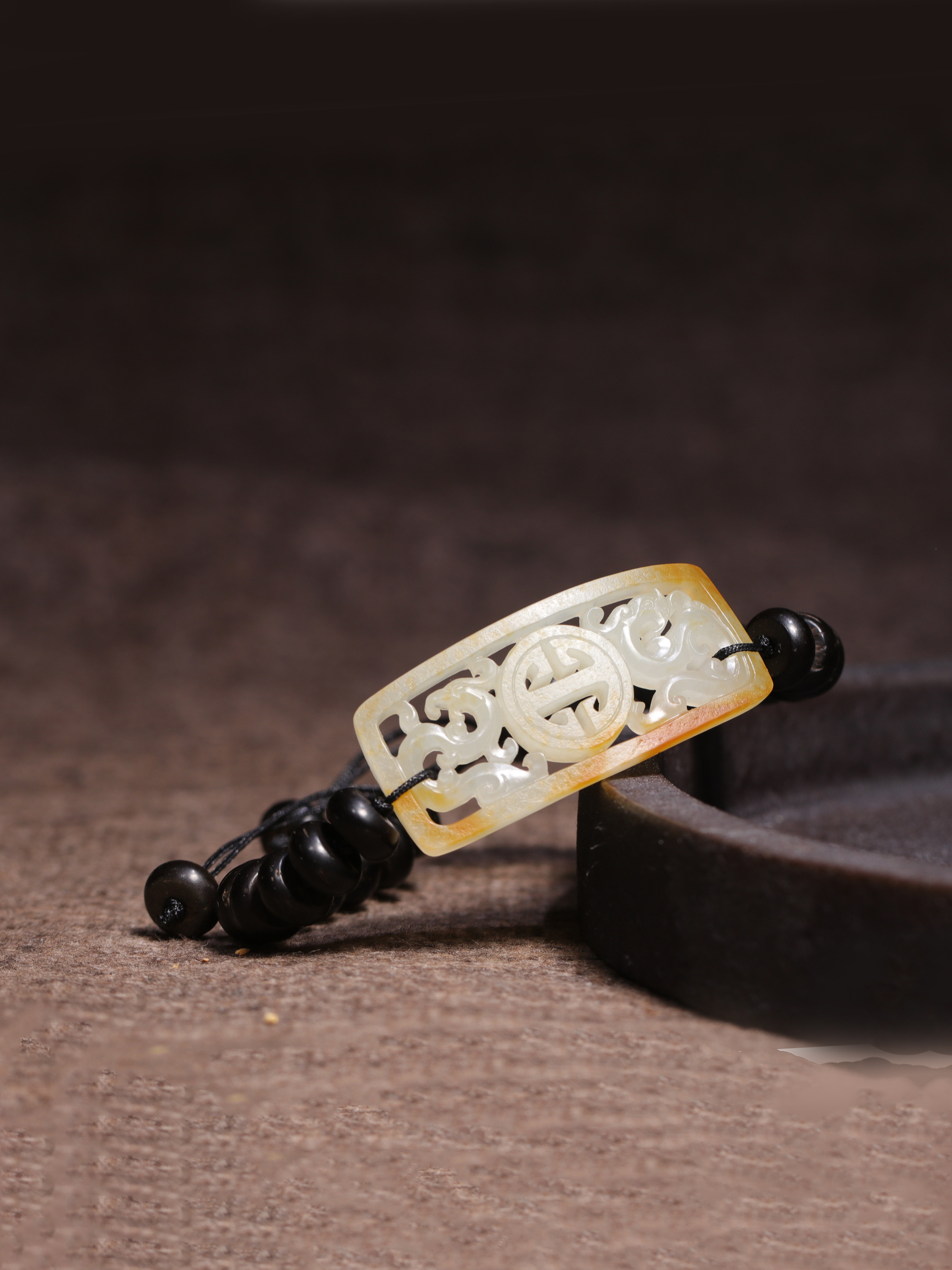 手牌惹石新疆和田玉龙龙凤籽料仿古手链手饰