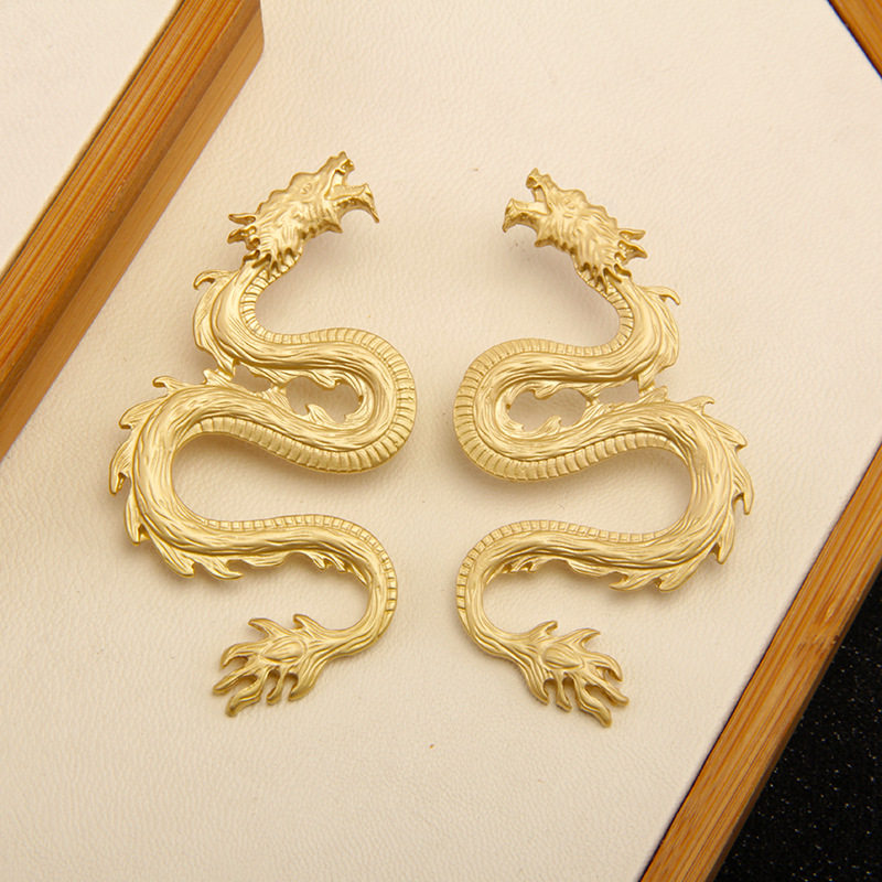 肯豆同款复古龙形耳环欧美网红时髦人龙九霄耳环