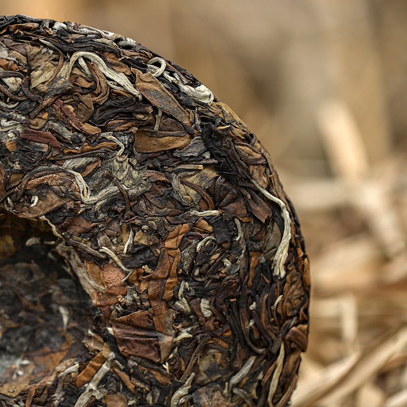 承普2020年易武茶曼松白茶200克茶饼特级饼茶精品普洱