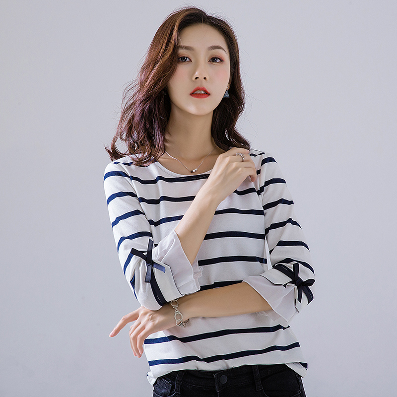 淘宝优惠券 女装 秋装七分袖上衣女2018新款宽松中袖纯棉打底衫衣服