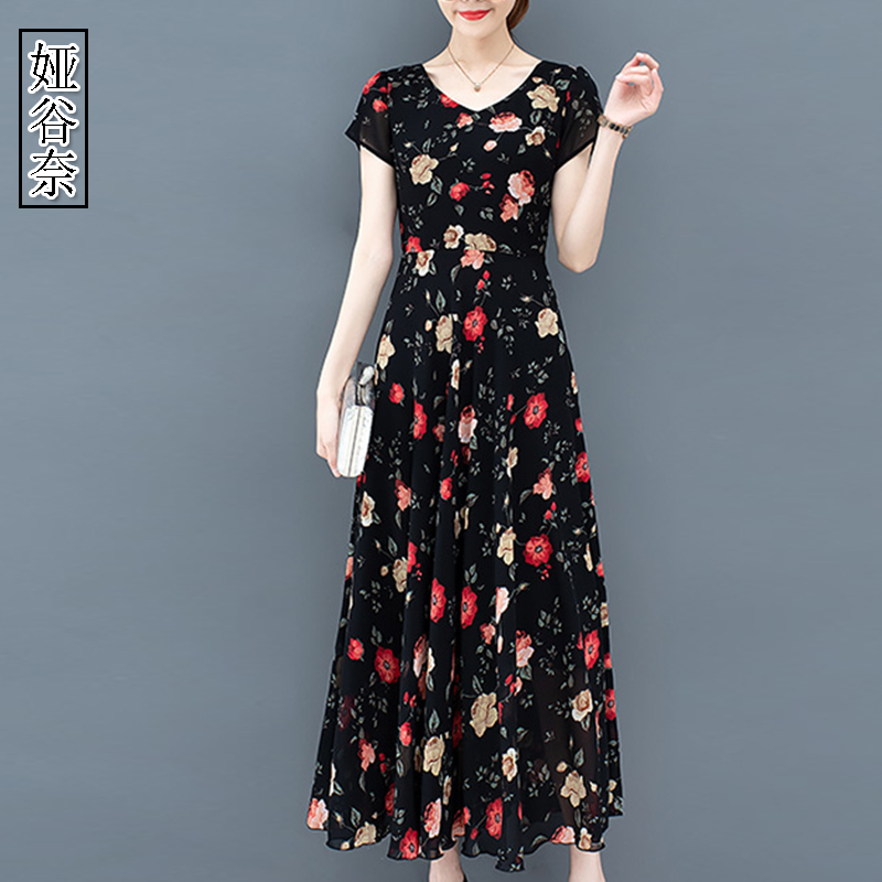 碎花雪纺气质连衣裙子贵夫人高端洋气遮肚显瘦夏天长款裙大码女装