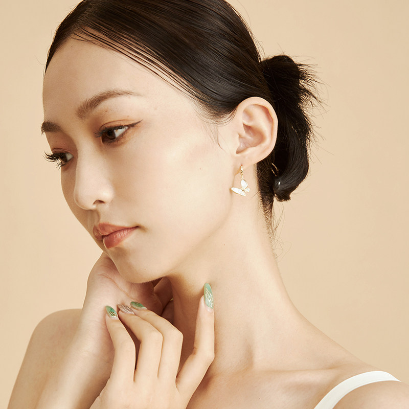 shine萱子饰品贝母蝴蝶耳扣气质秋冬耳环2022年新款耳钉