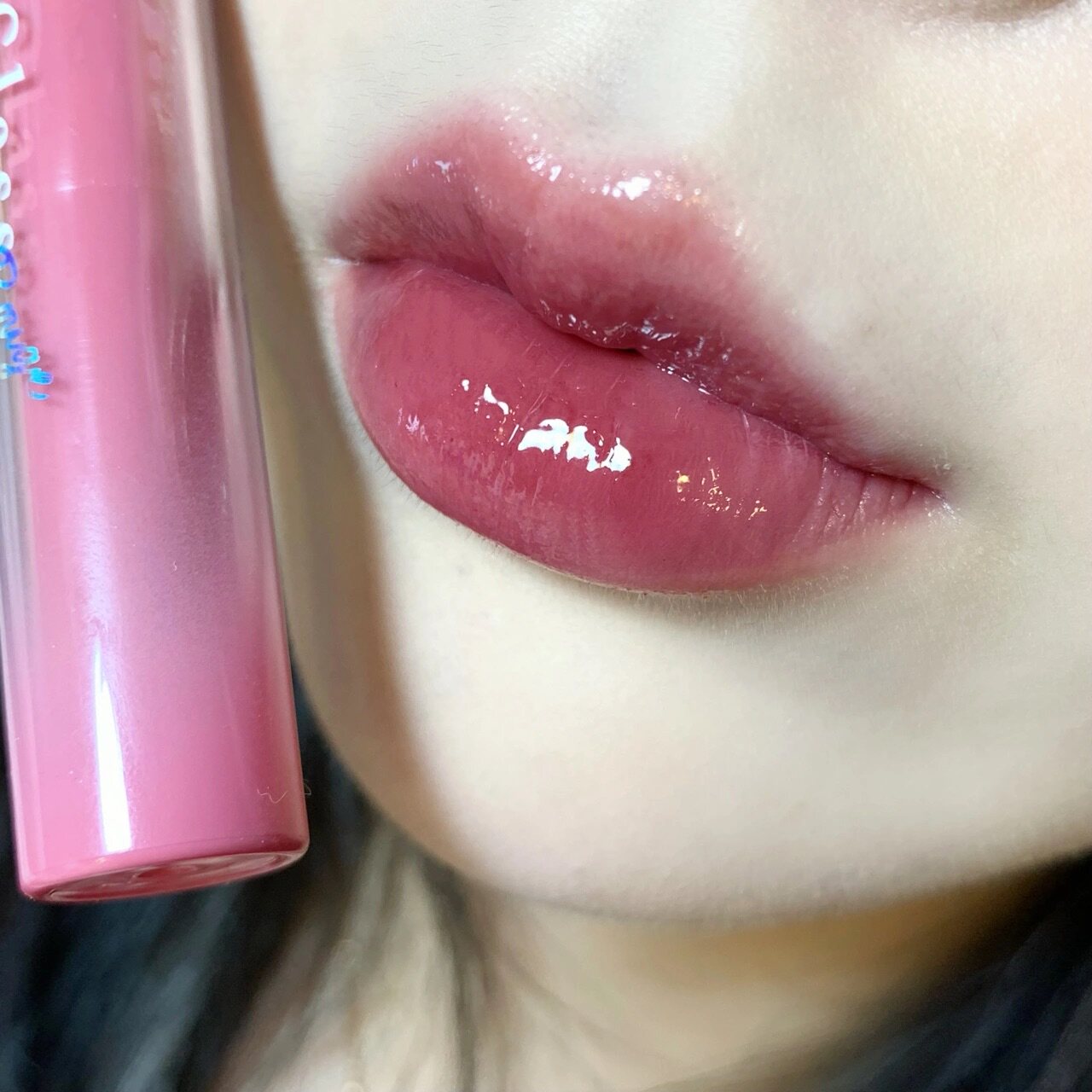 平替找到了爱丽小屋乌木露水玫瑰色果汁水光唇釉pp501唇彩