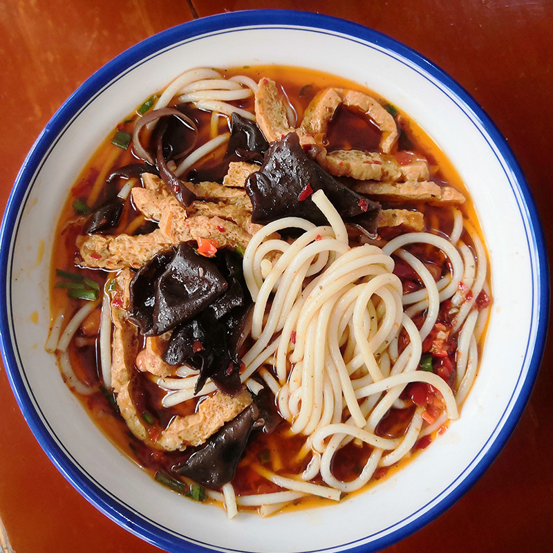 邵阳木耳土特产米粉粗粉臊子豆腐大片肉干180克黑木耳