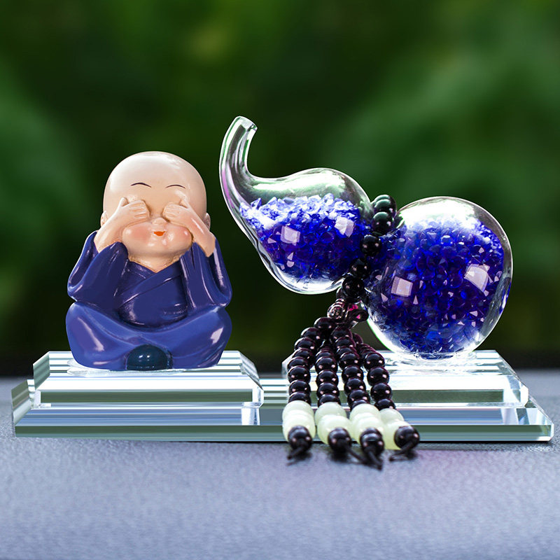 创意汽车摆件车内饰品可爱小和尚保平安车载高档水晶葫芦香水座