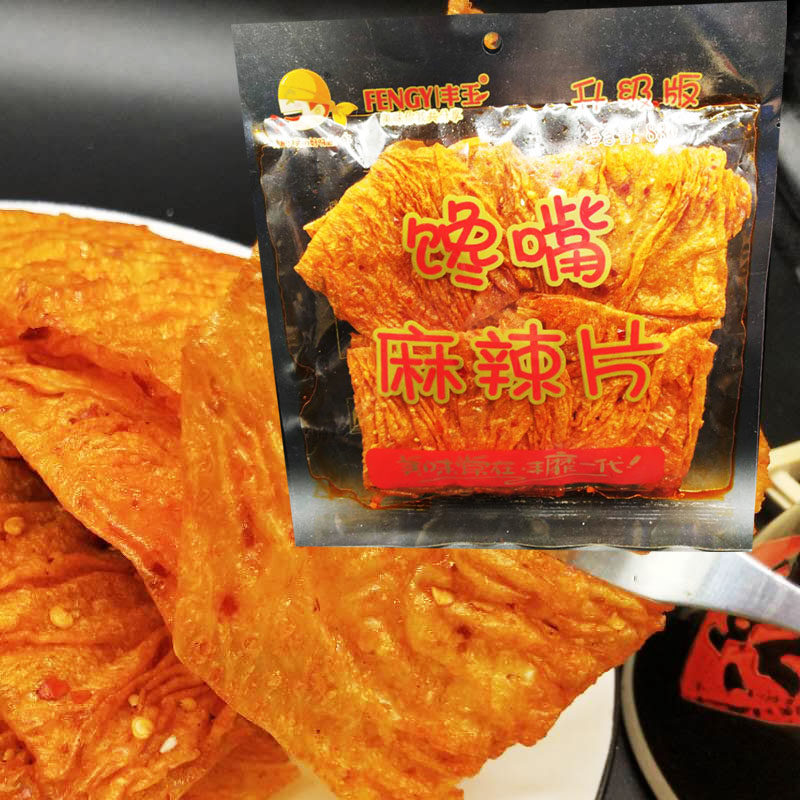 丰玉麻辣馋嘴辣片薄片网红红豆手工辣条老式面筋制品