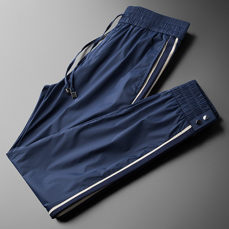 TXV夏季薄款冰丝滑速干面料休闲运动裤男士小脚收口青年九分裤潮