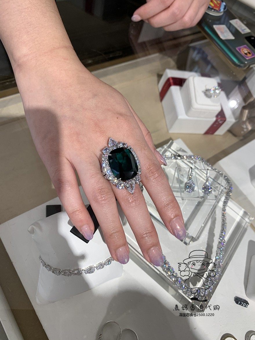 香港西班牙皇室珠宝arte艾尔蒂纯银镀金镶大颗祖母绿戒指