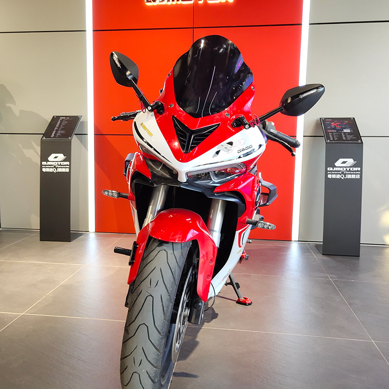 适用于钱江qjmotor600rr改装加高风挡竞技挡风玻璃摩托车前挡风