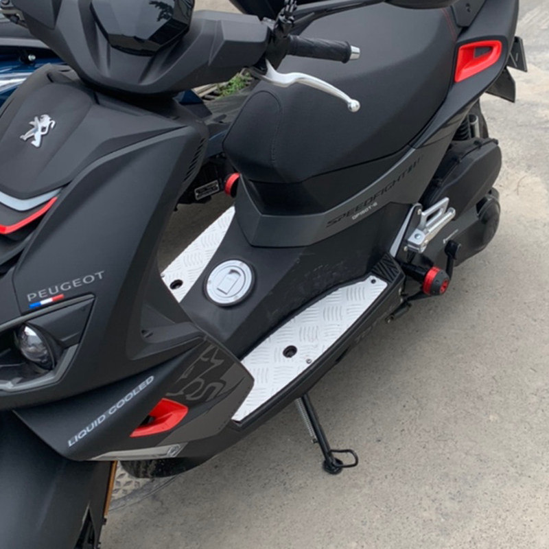 适用标致sf4sf3speedfightsf4sf3改装改装车车身摩托车保险杠