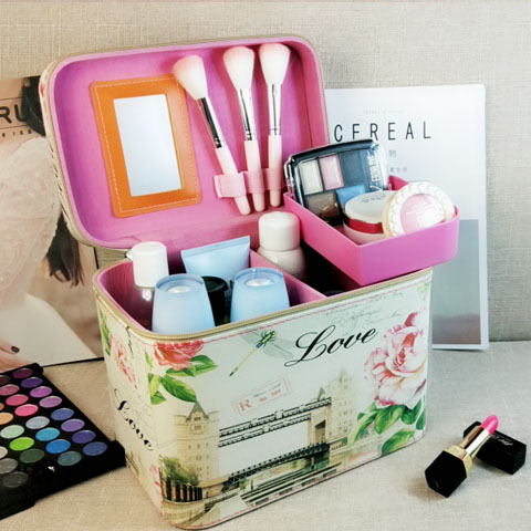 化妆包旅行大容量硬化妆品收纳箱手提便携化妆箱出游韩版收纳盒