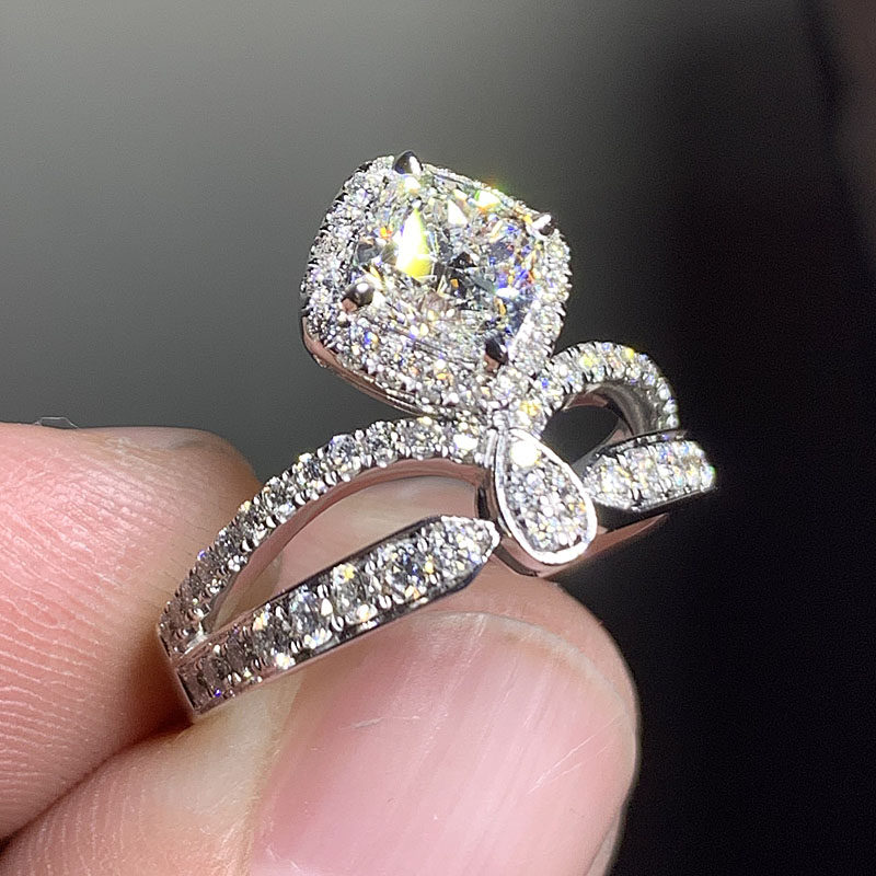 vs1gia证书天然钻石101克拉大戒方枕形镶嵌18k其他