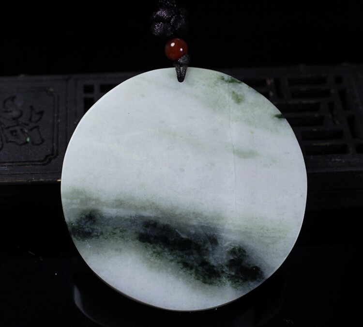 天然独山玉山山水玉挂件日中天玉吊坠玉牌玉佩颈饰