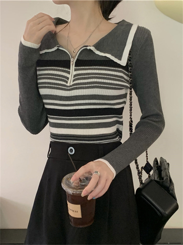 2022秋冬季韩版设计感小众半拉链条纹针织衫高级感时尚洋气毛衣女