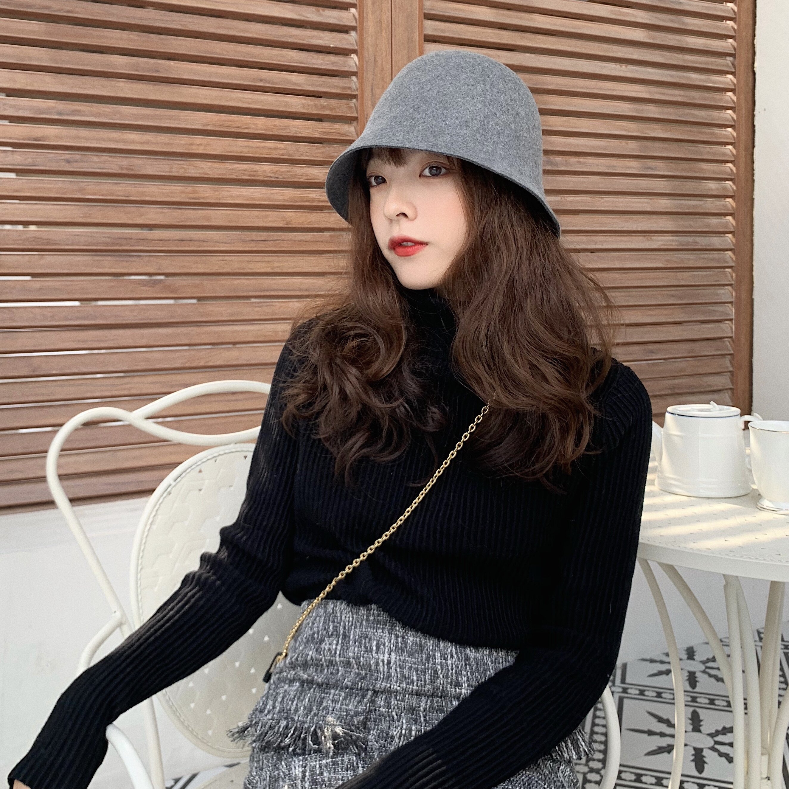 羊毛水桶帽女潮秋冬天网红钟形台灯新款百搭帽子