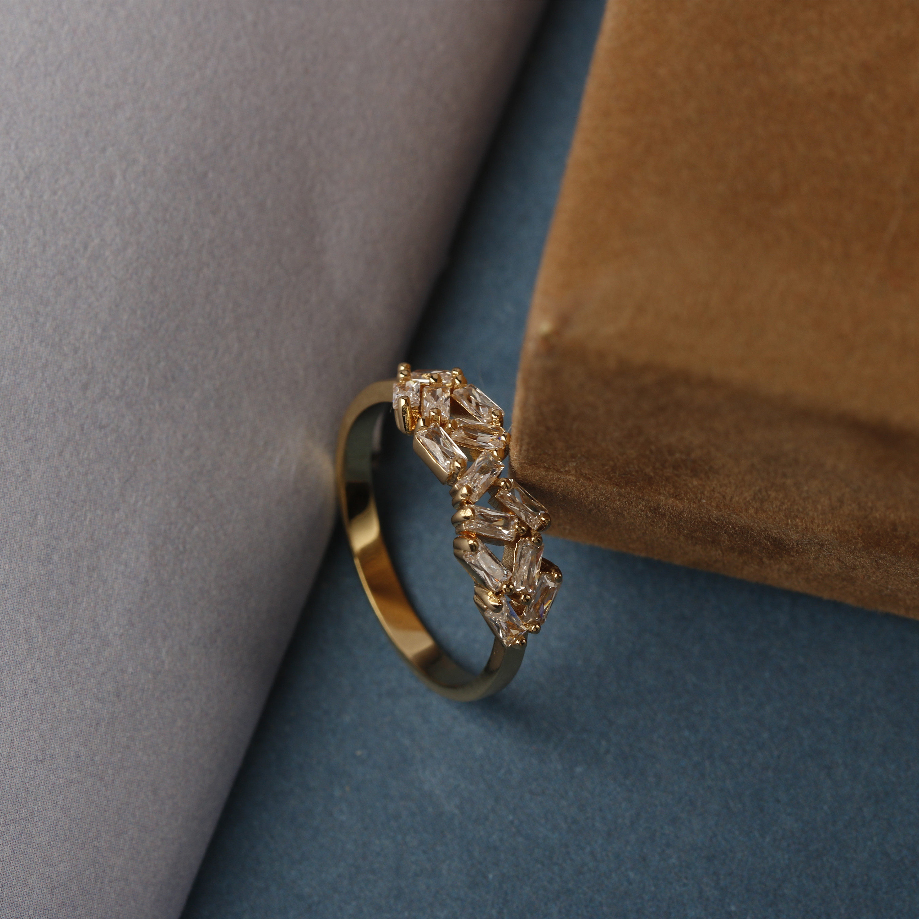 小器饰品国产18k包金百钻戒指闪闪发光时髦高级戒指