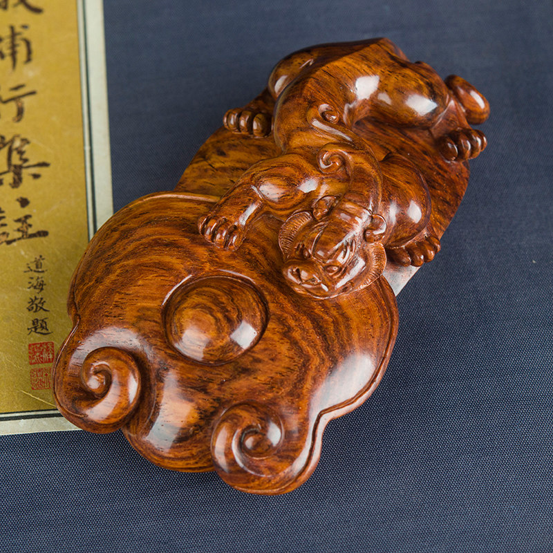 海南黄花梨貔貅如意手把件老料湘雕刻男女随身摆件