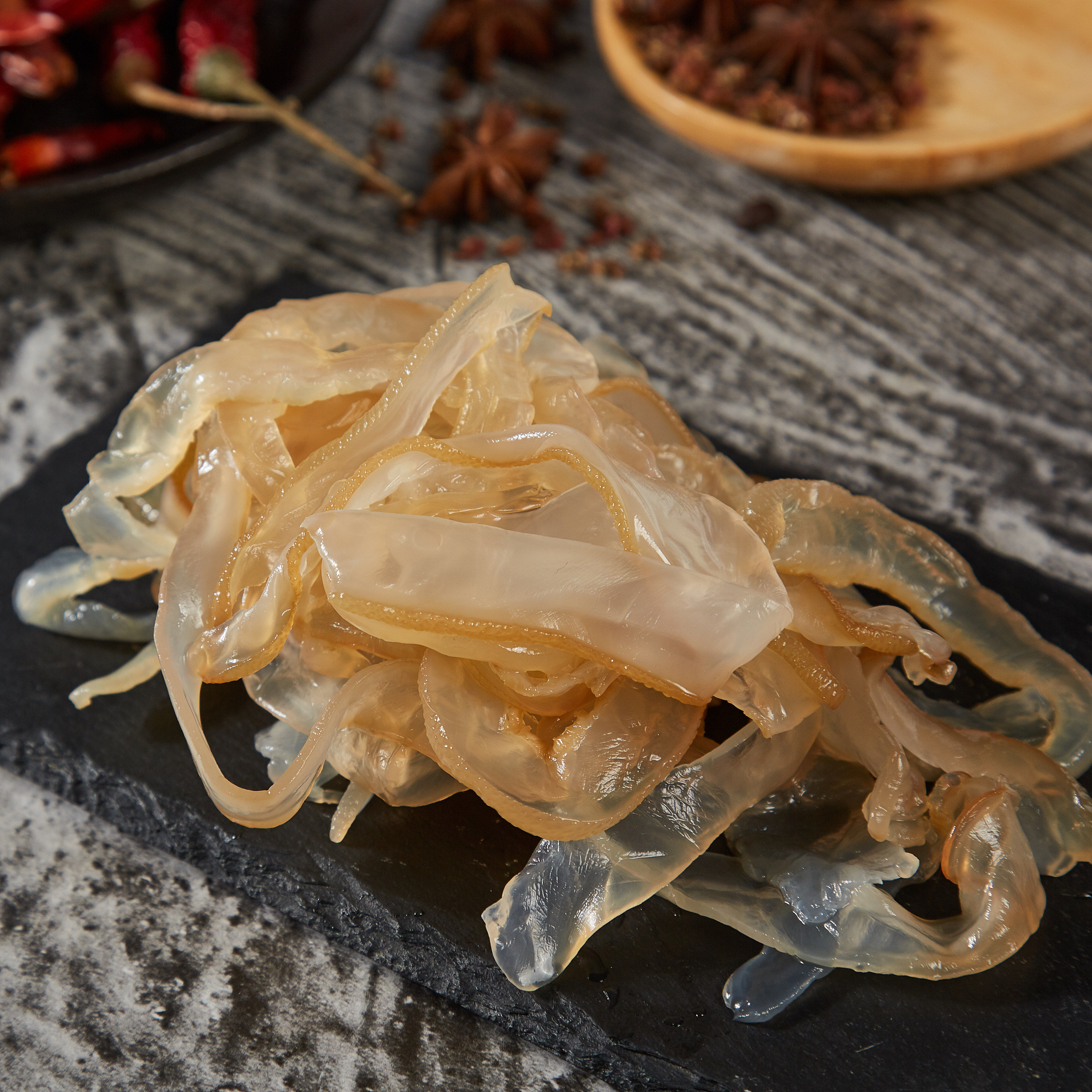 海蜇沙蛰新鲜6斤桶装三件丝拍大连野生袋装海蜇