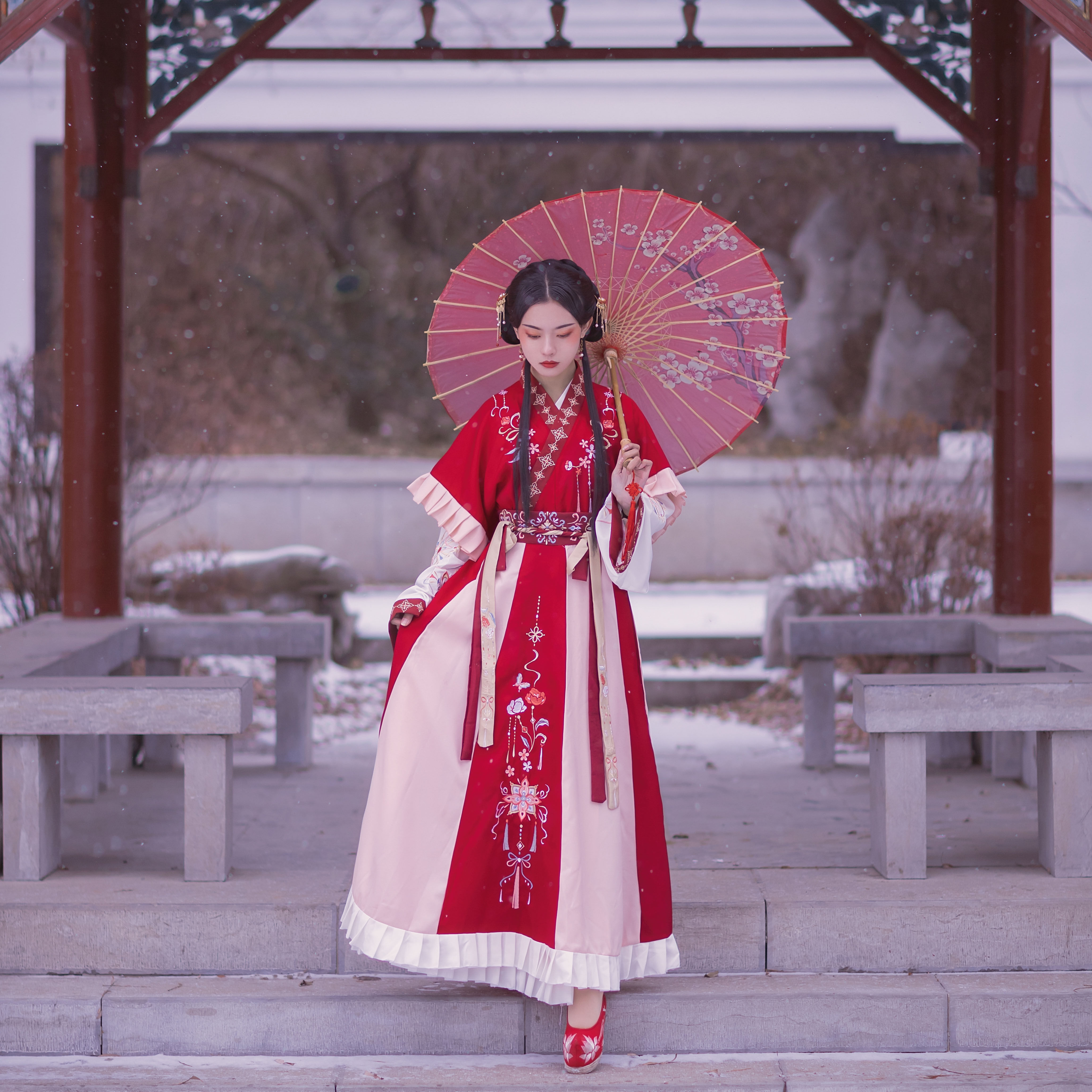 云若依《双笙》原创晋制交领汉服女齐腰春秋款刺绣12破裙4.5米摆