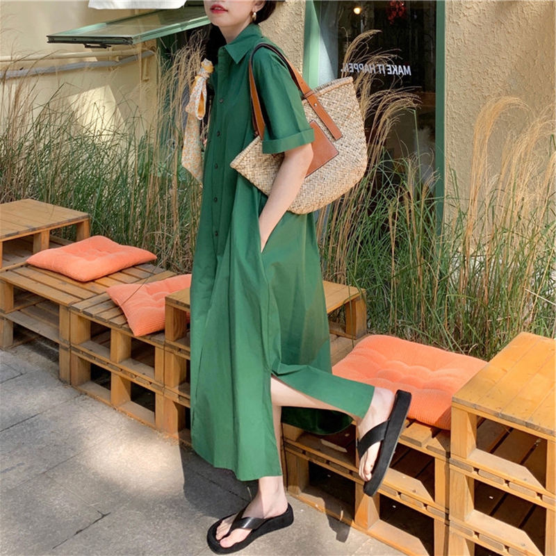 秋装2021年新款法式别致高级感森女风开叉墨绿色衬衫连衣裙子女夏