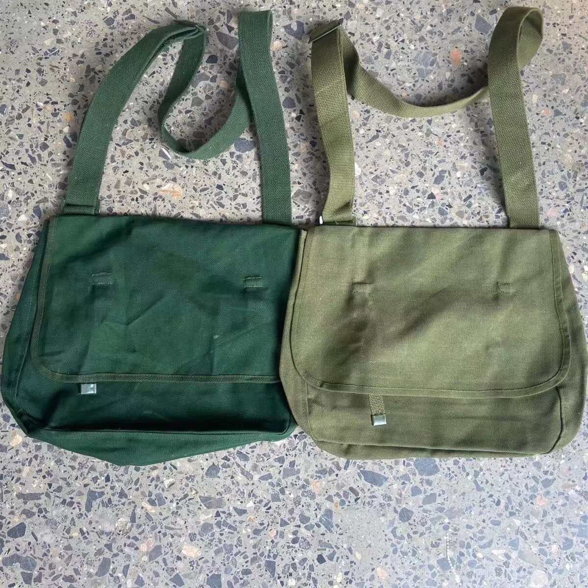 挎包老式书包全新正品挂包怀旧帆布包橄榄绿解放包