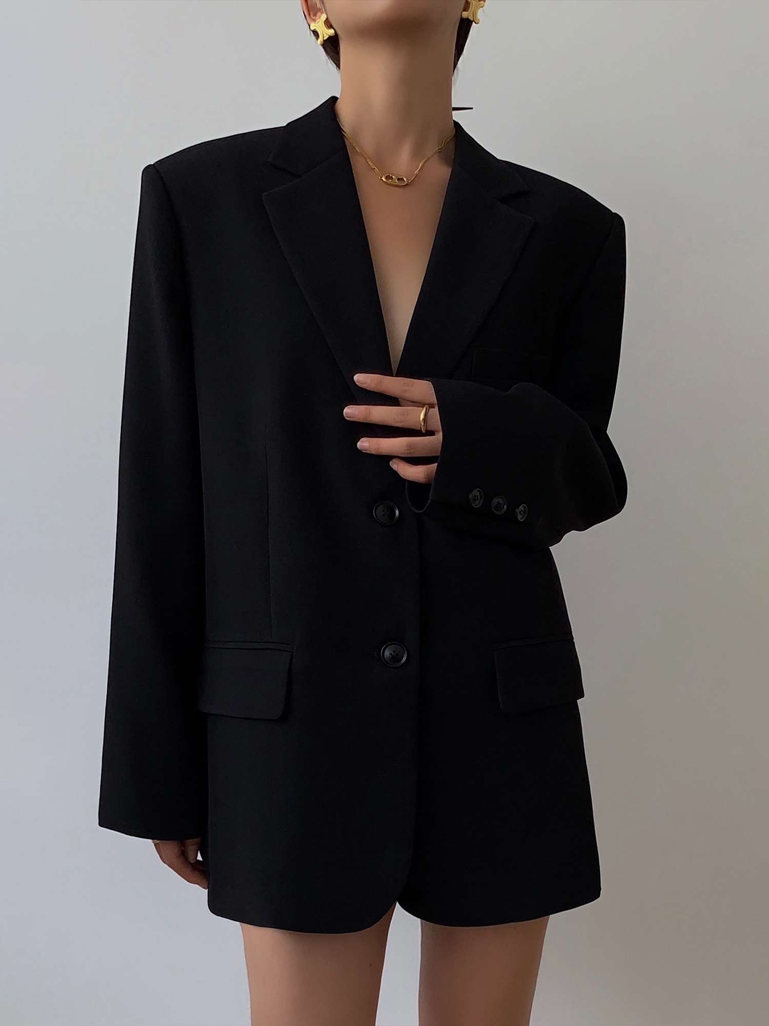 HUYIFAN 黑色西装外套女2021秋冬新款韩版宽松复古休闲显瘦小西服