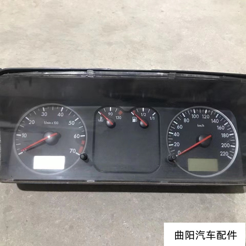 适用于大众普桑志俊桑塔纳3000汽车仪表盘全新手动汽车仪表