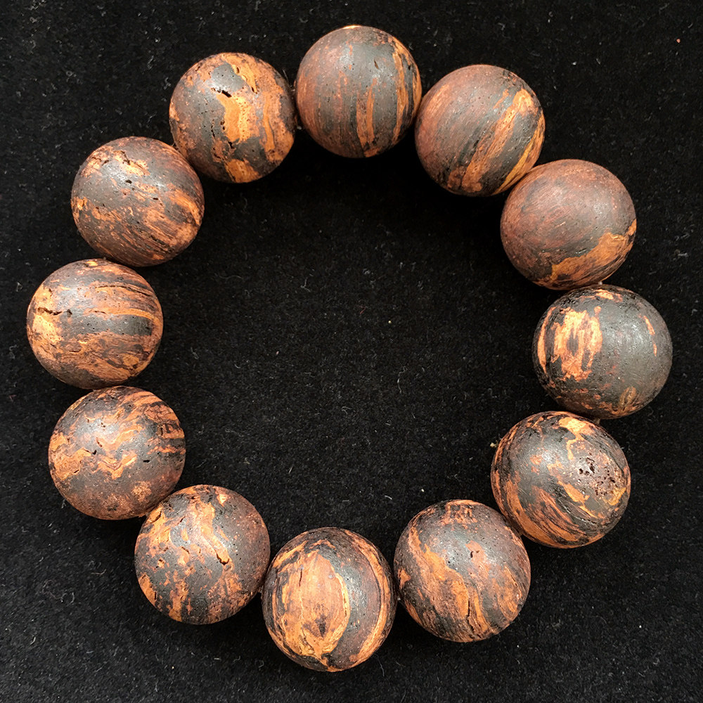 纯天然缅甸小叶奇楠降真香手串手链珠子沉水黄金甲佛珠