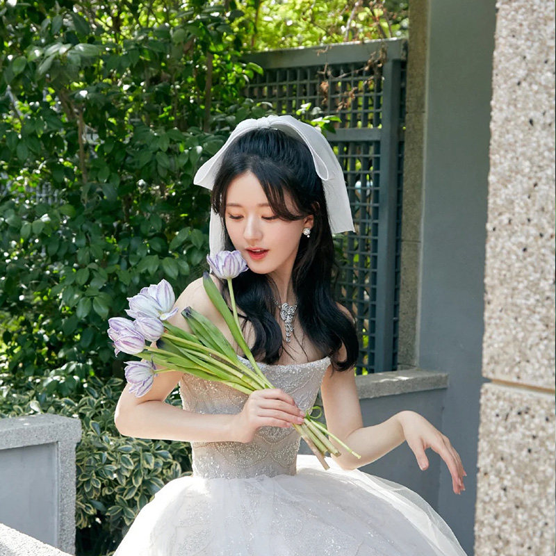 赵露思纱边公主在逃顶夹飘带蝴蝶结泡泡白色超仙发饰