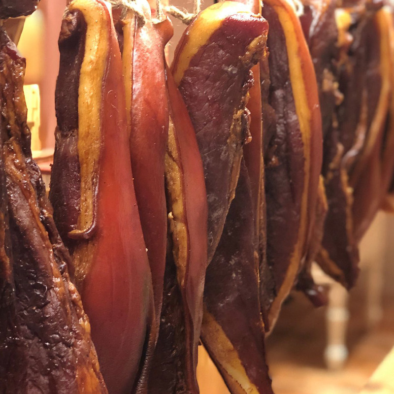 四川后腿腊肉正宗农家土特产自制烟熏咸肉风干腊肠北川老腊肉批发