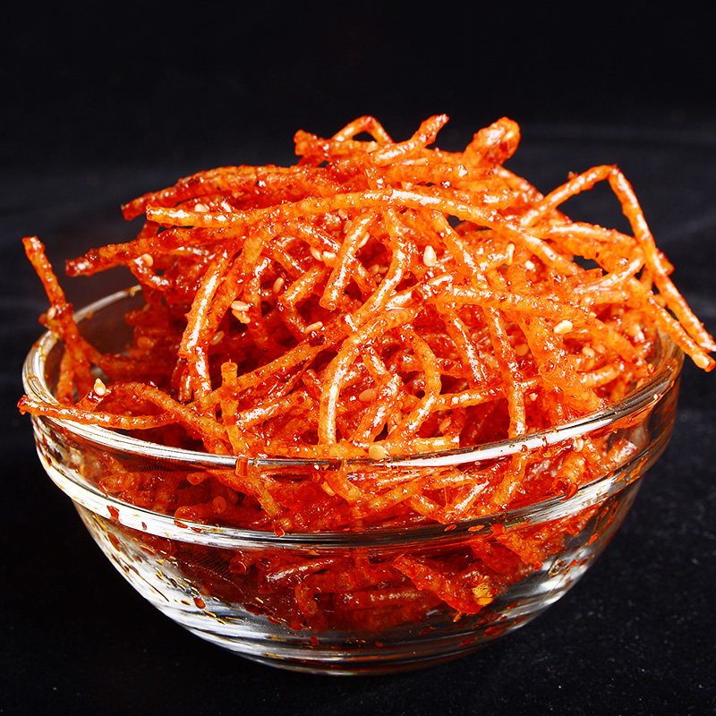 思乡山魔鬼辣辣丝网红辣条变态辣