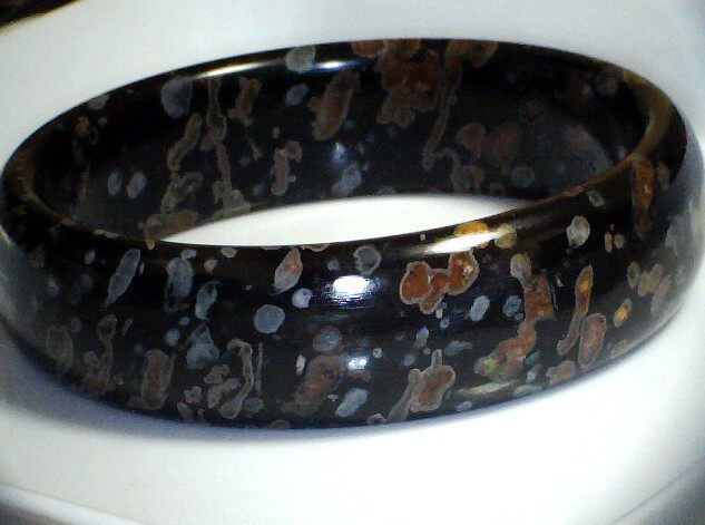 梅花玉手手镯马年春暖花开洛阳汝阳天然正宗玉石手饰