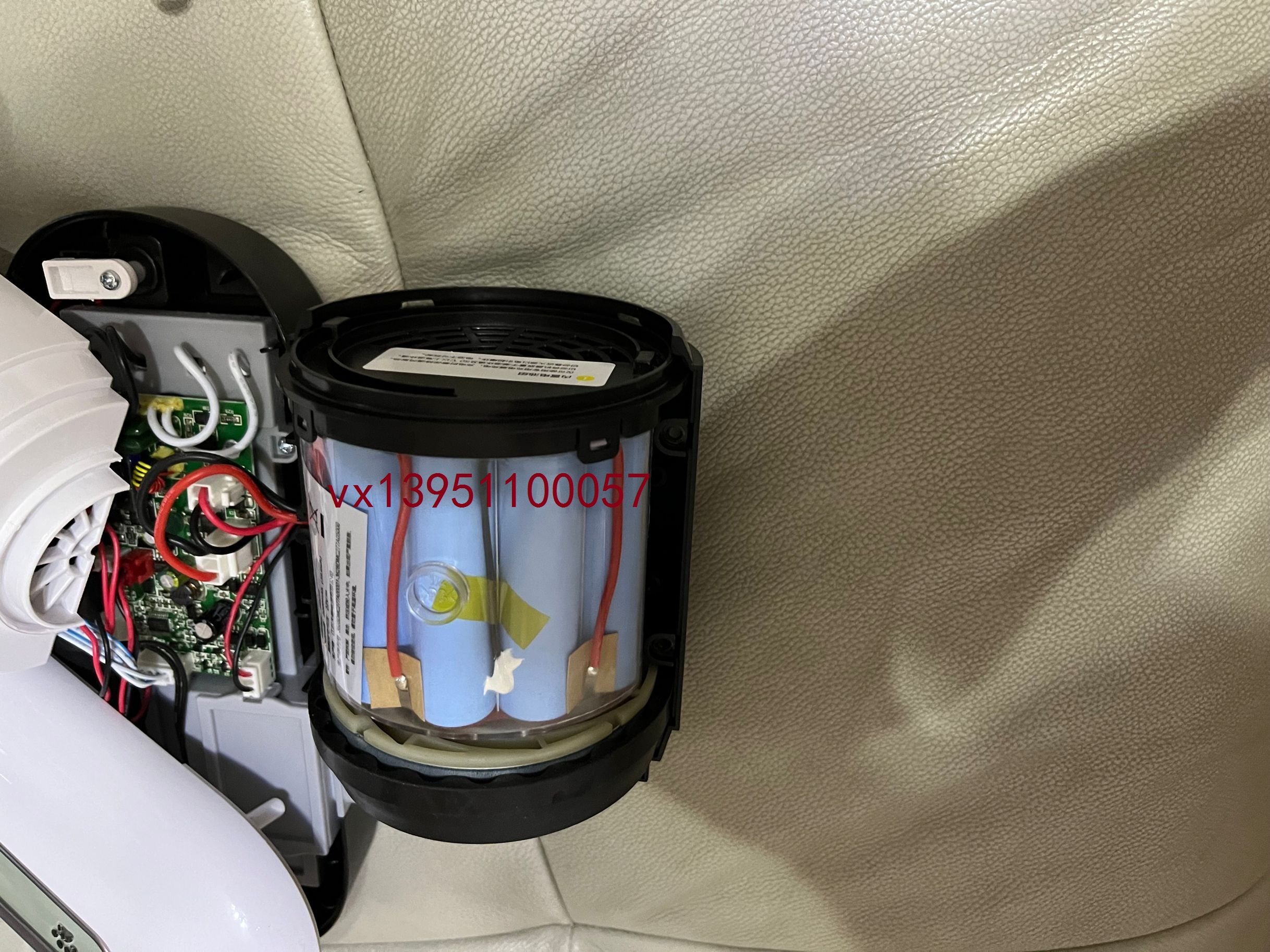 小狗吸尘器配件维修更换锂电池电机发动机充电器d605d531d532吸尘器