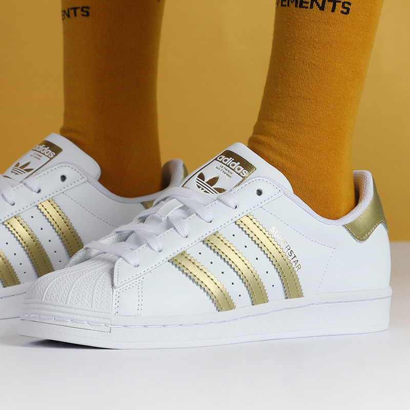 adidas迪达斯三叶草金标贝壳头女鞋2021新款运动鞋轻便休闲运动休闲鞋