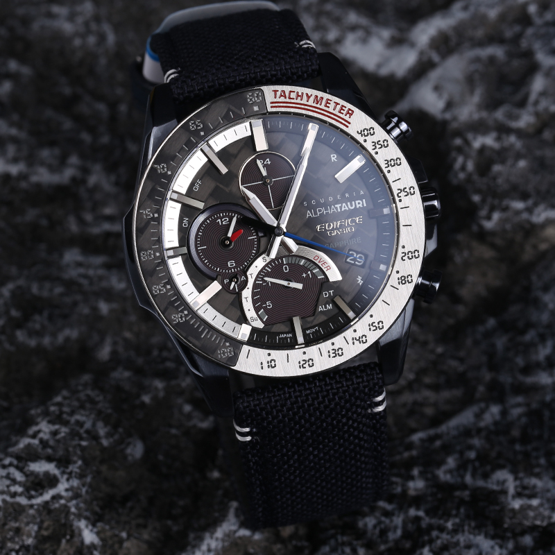 卡西欧红牛限量版F1冠军车队赛车光能蓝牙手表男EQB-1000AT-1A